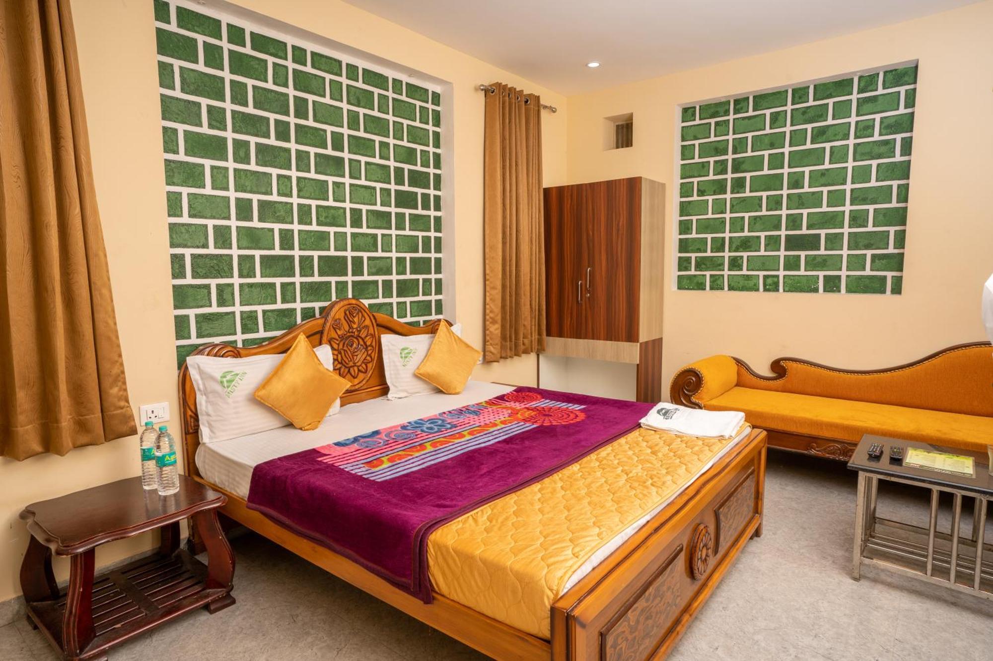 Hotel Misty Inn Yercaud Exterior photo