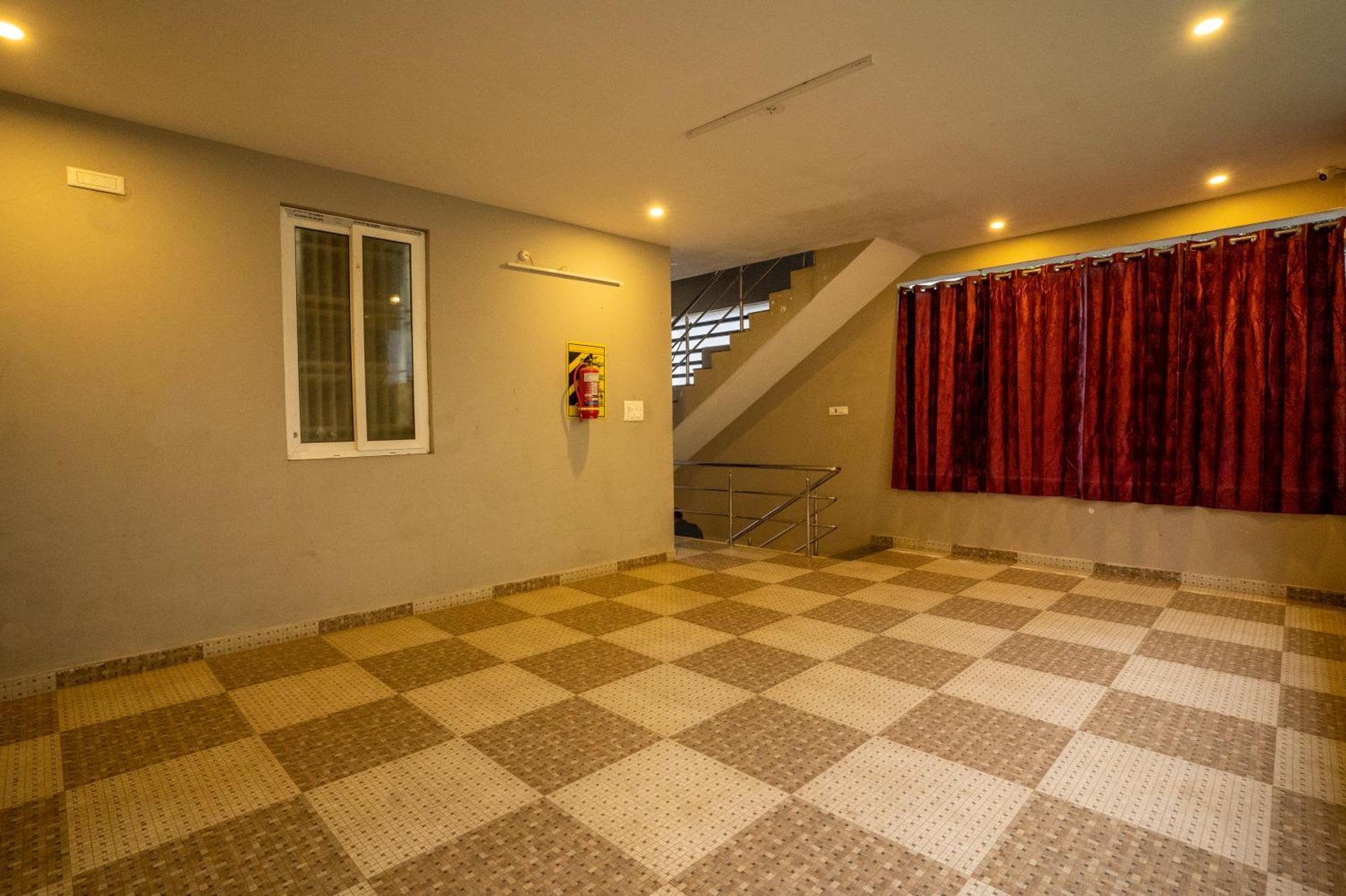 Hotel Misty Inn Yercaud Exterior photo